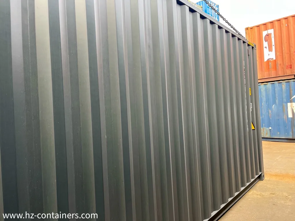 IICL 6 Erweiterung der 40 m hohen kubischen Container, HZKU 330 975-5