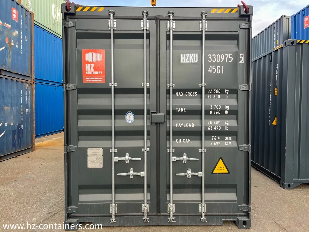 IICL 6 Erweiterung der 40 m hohen kubischen Container, HZKU 330 975-5