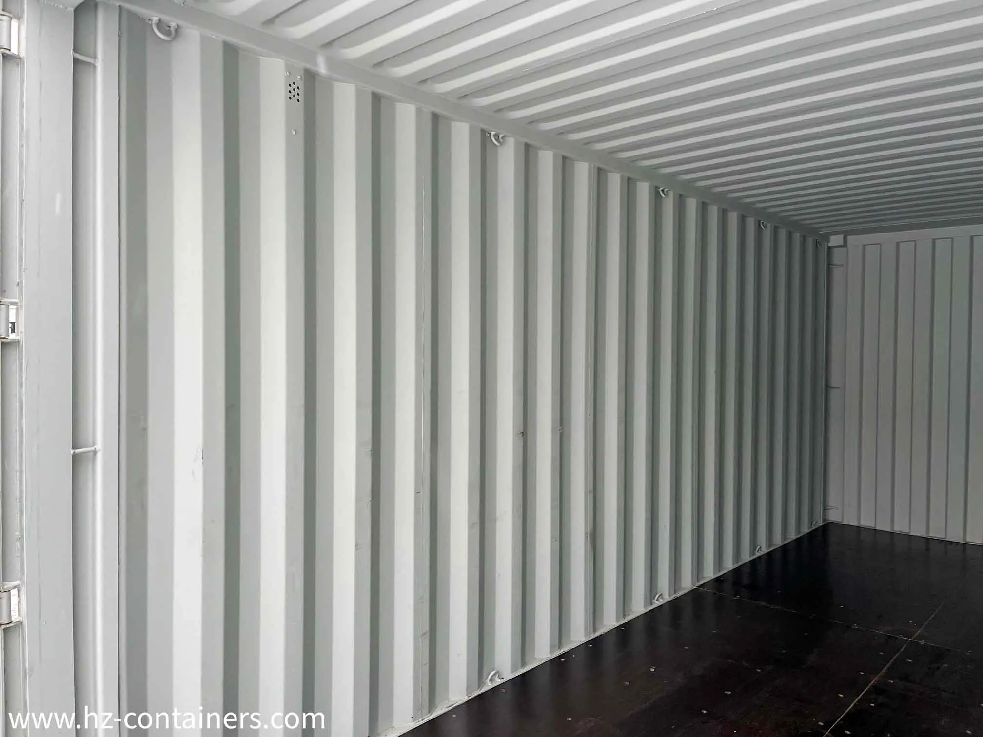 20 Fuß Schiffscontainer IICL6, HZKU 260 812-1