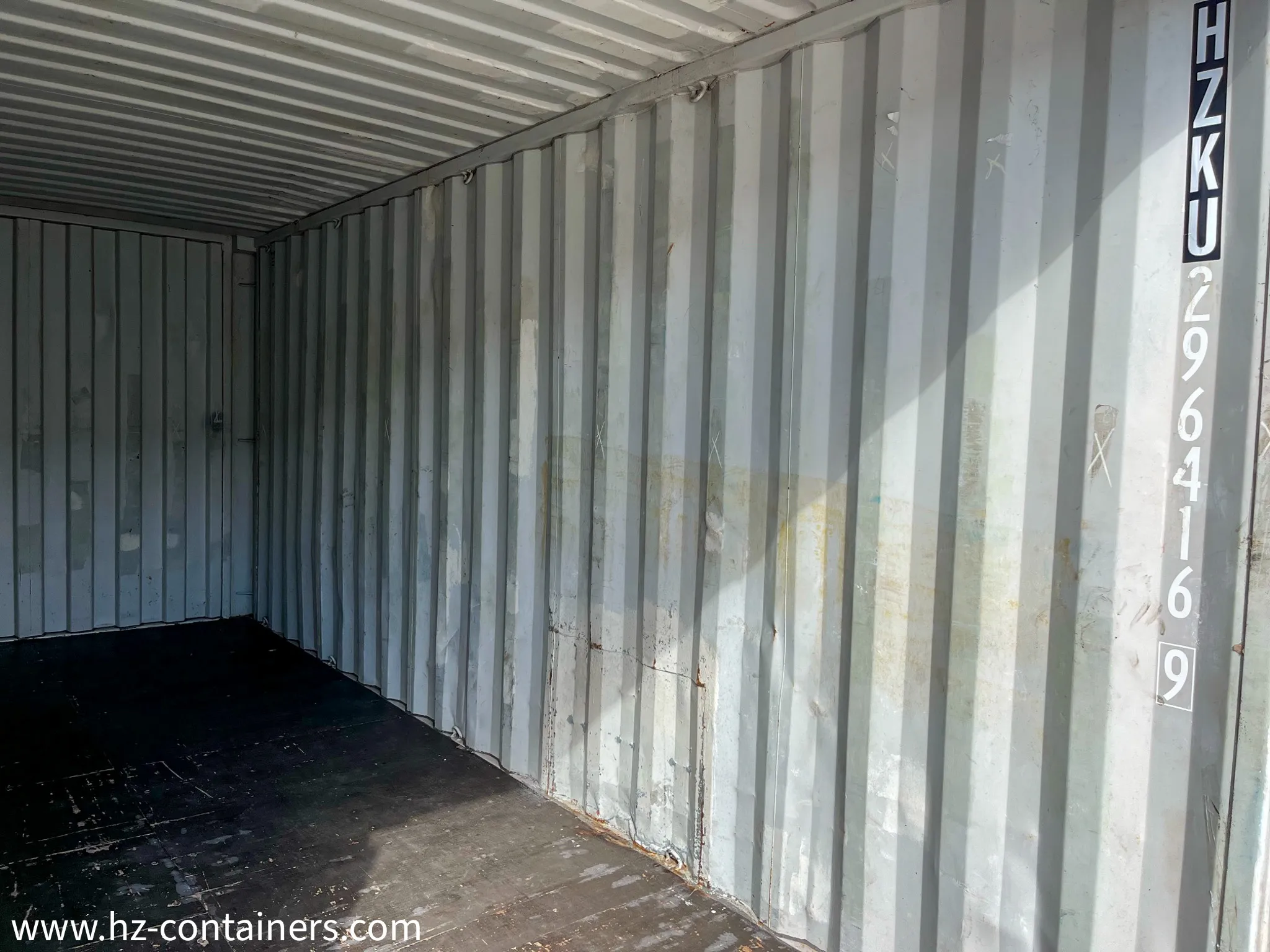 Frachttauglicher Versandcontainer 6 m (20′), HZKU 296 416-9